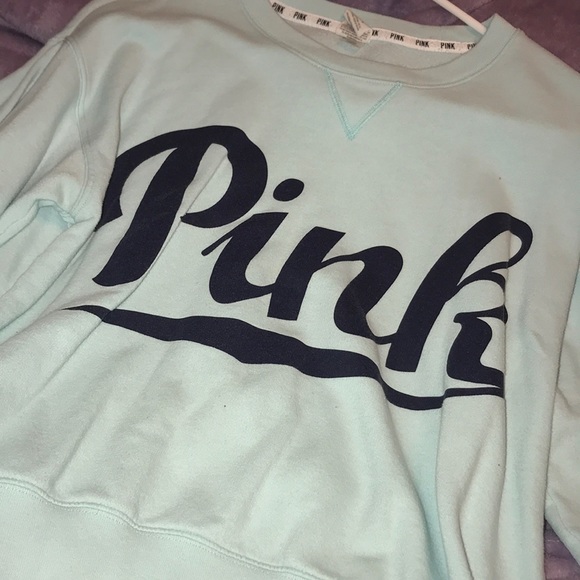 Pink pullover - Picture 1 of 1